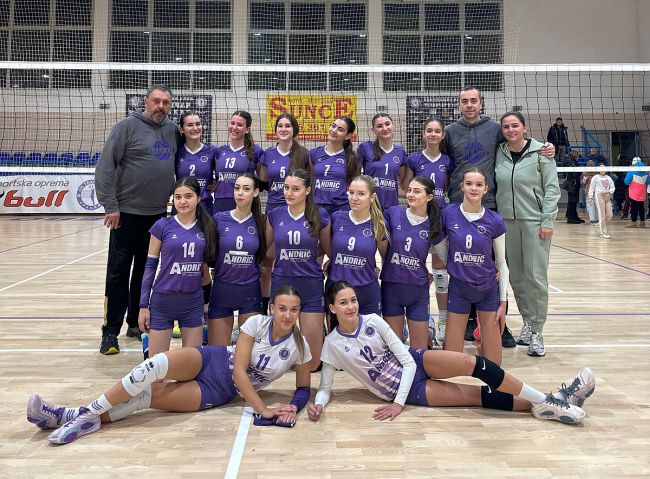 aaaKadetkinje Tehničara posel pobede protiv Vrbe